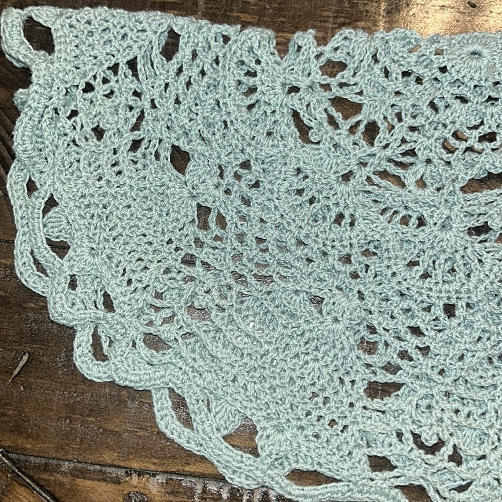 Round Crochet Doily - Picture 2 of 11